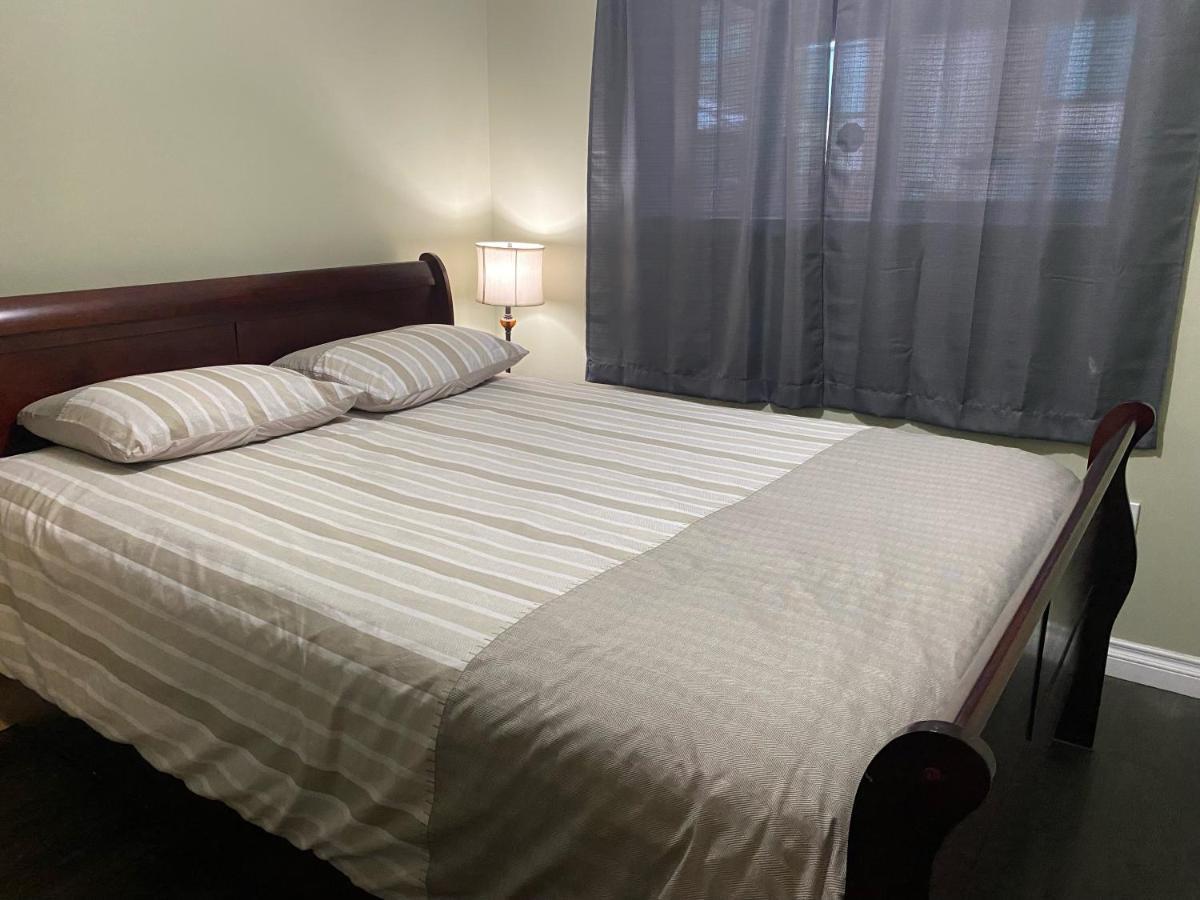 1 Bedroom Suite In Langford. Victoria Exteriér fotografie
